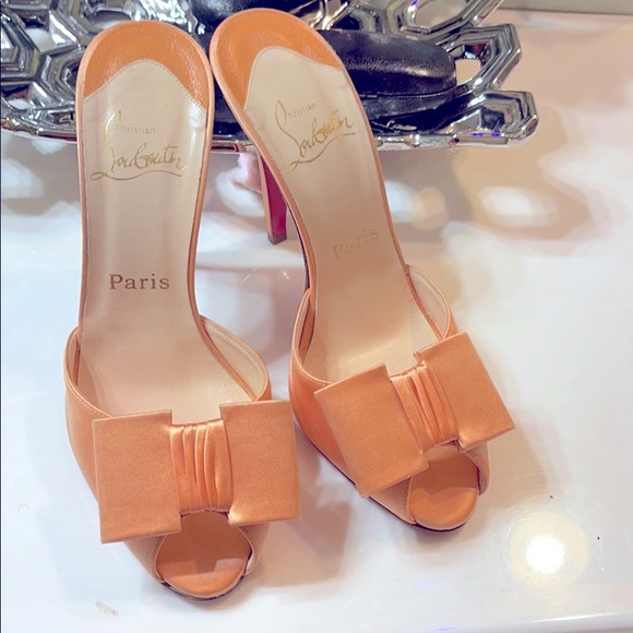 Christian Louboutin Shoes - does not have a box